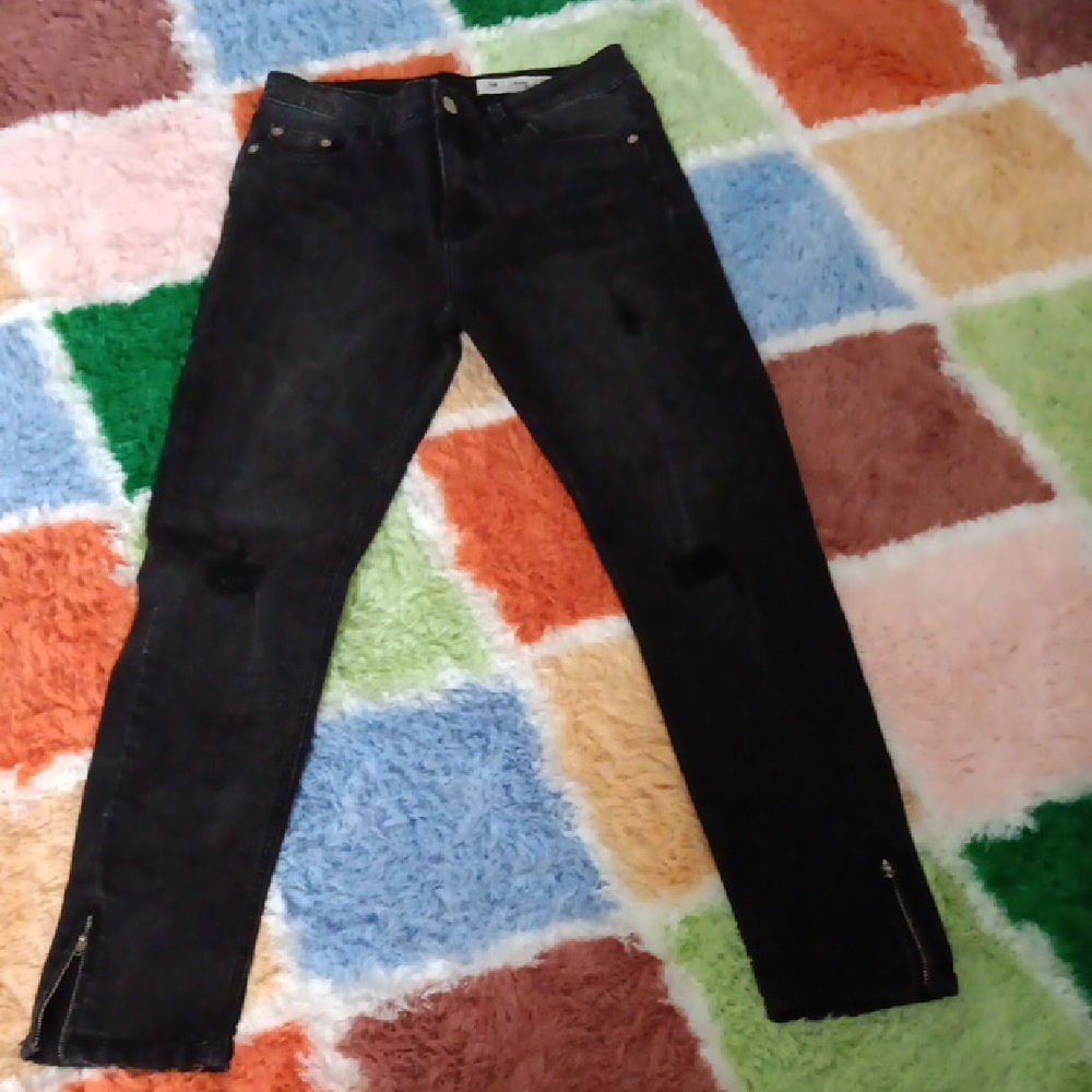 I & M Distressed  Black Skinny Jeans with Ankle Zipper Detail